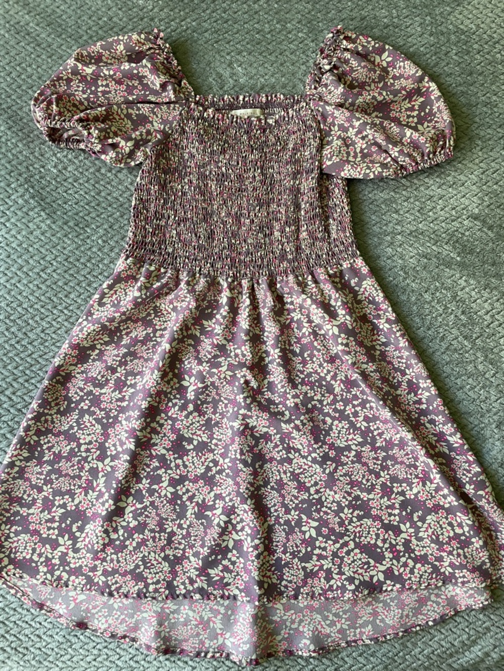 Girls' Purple Floral Smocked Puff Sleeve Dress